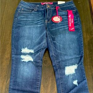 Dollhouse high waisted skinny jeans. Size 12 (31/13) New with tags.